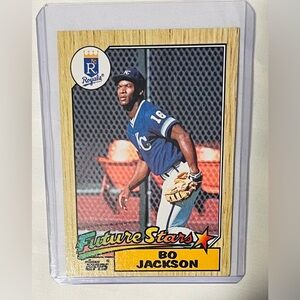 1987 Topps Kansas City Royals Bo Jackson Rookie Baseball Card